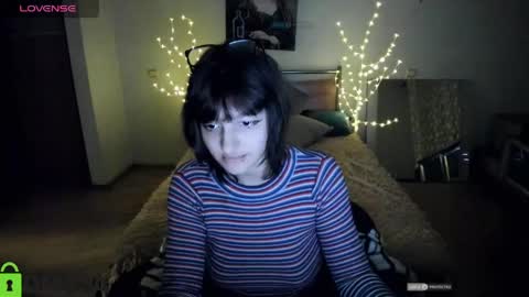 Snapshot of ana_jil chatting on April 21, 1:42 am Hi Im Ana online show from April 21, 1:42 am