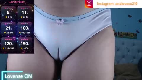 Snapshot of ana_loveee chatting on March 28, 6:51 pm Ana lopez - Cameltoe girl online show from March 28, 6:51 pm