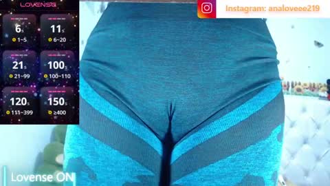 Snapshot of ana_loveee chatting on April 23, 2:41 pm Ana lopez - Cameltoe girl online show from April 23, 2:41 pm