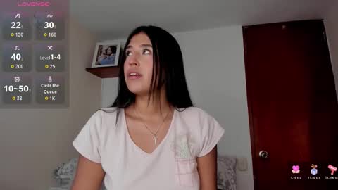 Ana online show from December 15, 9:13 am