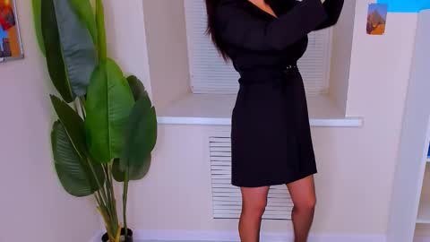 Ana online show from November 21, 3:22 pm