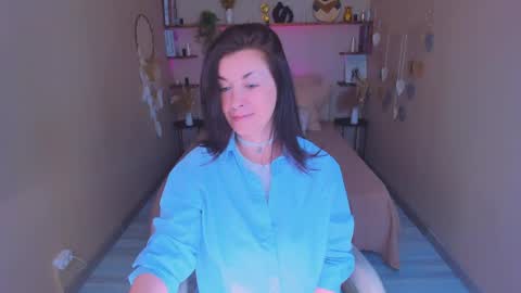 Ana online show from May 22, 10:10 am