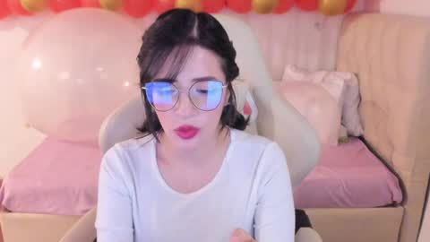 Im anna but you can call me as you want online show from February 7, 7:38 pm