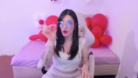 Im anna but you can call me as you want online show from March 27, 8:41 pm