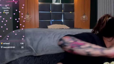 Snapshot of ana_taylor2 chatting on February 17, 12:32 am Ana online show from February 17, 12:32 am