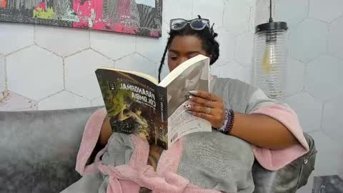 ANNA FUENTES online show from March 6, 10:36 pm