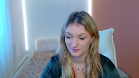 anaayss online show from February 3, 6:40 am