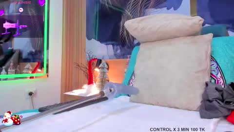 anabacker01 online show from December 20, 12:56 pm