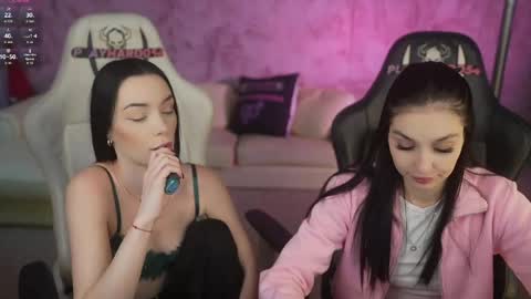 Snapshot of anabel054 chatting on April 14, 8:20 am Anabel Kira Zlata Kira Elice Lana Dominika Sofy Kaila Bridget online show from April 14, 8:20 am