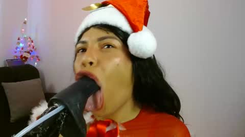 Snapshot of anabel693 chatting on December 2, 12:29 pm anabel alice gandara online show from December 2, 12:29 pm