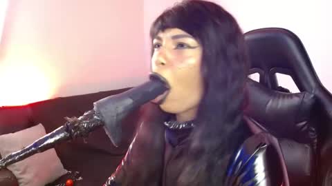 Snapshot of anabel693 chatting on December 7, 7:16 am anabel alice gandara online show from December 7, 7:16 am