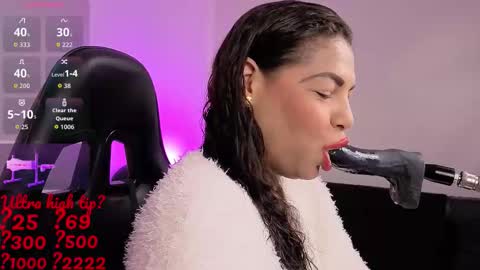 Snapshot of anabel693 chatting on October 21, 9:43 am anabel alice gandara online show from October 21, 9:43 am