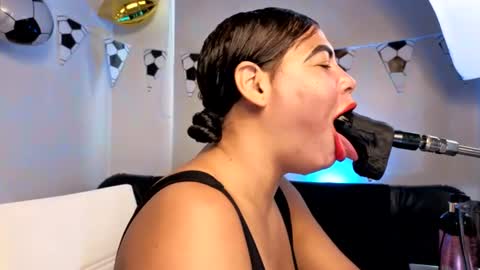 Snapshot of anabel693_ chatting on July 12, 1:13 pm Anabel Alice Gandara online show from July 12, 1:13 pm