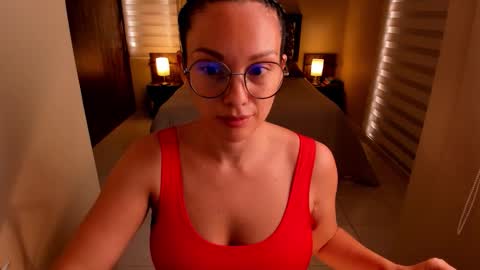 Anabel online show from November 6, 5:25 pm