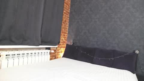 Anna online show from November 21, 1:21 pm