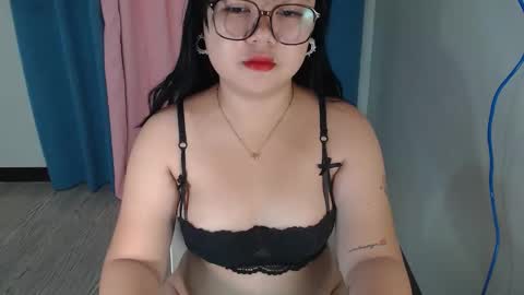 anabelle_pinayx online show from April 5, 12:52 am