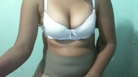 anacarada online show from January 17, 11:26 am