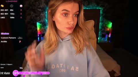 Snapshot of anacondaon chatting on January 31, 12:51 pm Nika online show from January 31, 12:51 pm