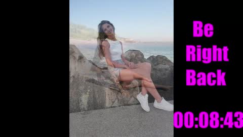 Anahi online show from February 2, 8:24 am