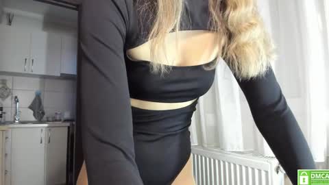 Anahi online show from February 26, 5:06 am