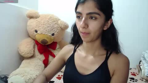 Anahi Browns online show from February 11, 9:42 pm