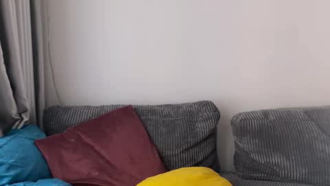 simon online show from March 22, 12:14 am