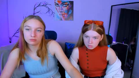 Snapshot of anais_boom chatting on September 20, 5:52 am Anais online show from September 20, 5:52 am