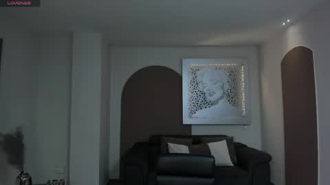 Snapshot of anaisnin1 chatting on May 21, 11:06 am Anais Nin online show from May 21, 11:06 am
