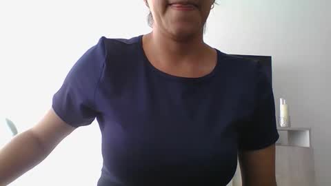 Snapshot of anaju_216 chatting on March 30, 8:10 pm ANA online show from March 30, 8:10 pm