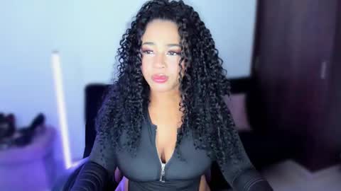      help me to get 100 thumps up  online show from January 20, 11:32 pm