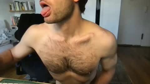 Snapshot of analbottomboy chatting on November 11, 1:33 pm analbottomboy online show from November 11, 1:33 pm