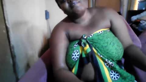 analslut1987 online show from February 20, 7:12 am