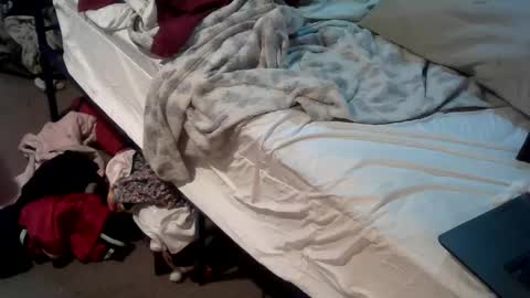 kinkylilanalslut online show from December 26, 3:53 pm