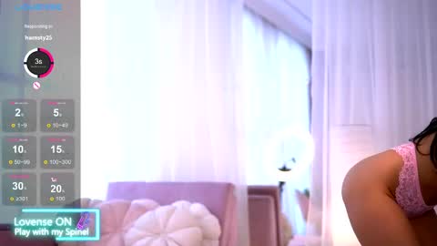 Anna online show from April 14, 5:41 pm