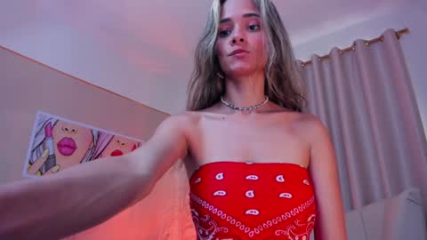 Ana online show from January 8, 7:34 pm