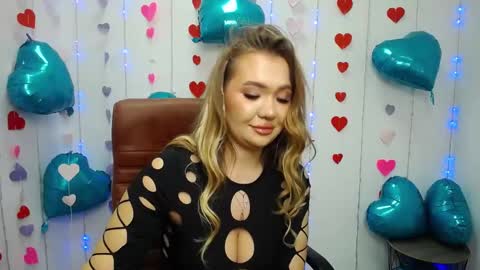 Snapshot of anastacyyellig chatting on February 15, 11:14 pm anastacyyellig online show from February 15, 11:14 pm