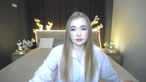 Snapshot of anastacyyellig chatting on April 23, 8:22 pm anastacyyellig online show from April 23, 8:22 pm