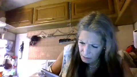 Snapshot of anastar32 chatting on July 15, 2:06 am anastar32 online show from July 15, 2:06 am