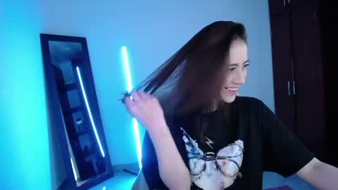 Snapshot of anastasia_doll8 chatting on July 3, 9:54 pm anastasia_doll8 online show from July 3, 9:54 pm