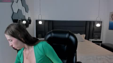 A N A S T A S I A  online show from November 27, 11:45 am