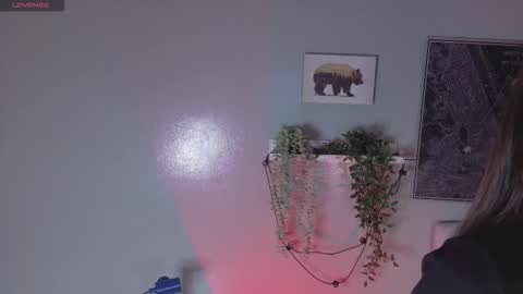 Kendra  online show from February 18, 10:33 am