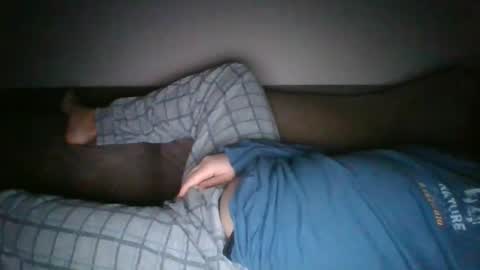 Snapshot of andellus chatting on March 2, 12:53 am andellus online show from March 2, 12:53 am