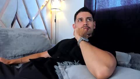 ANDER online show from December 5, 5:53 pm