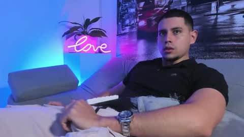 Snapshot of ander_perez chatting on February 14, 4:37 pm ANDER online show from February 14, 4:37 pm