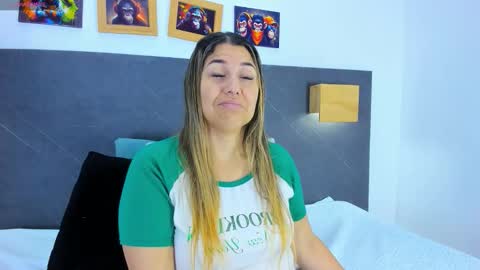 Andrea online show from February 4, 11:49 am