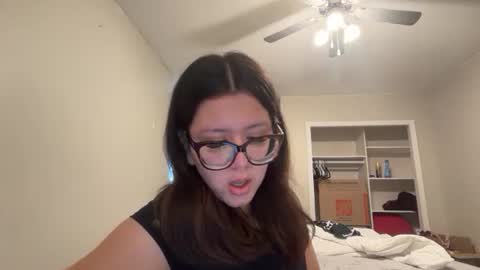 Snapshot of anditspinkxo chatting on June 12, 9:03 pm anditspinkxo online show from June 12, 9:03 pm