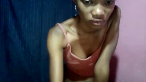 andohh237973 online show from December 3, 11:25 pm