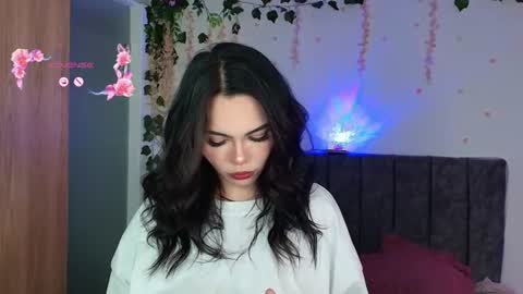 Andra de la Rosse online show from June 11, 2:53 am
