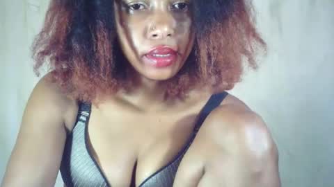 andre415913 online show from March 6, 5:15 am