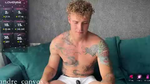 Snapshot of andre_canvas chatting on July 27, 8:54 am Andre 23 and Alice 38 online show from July 27, 8:54 am